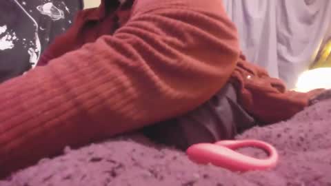 Alli Kat online show from 5, 3, 2025