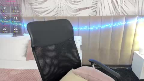 Snapshot of alli_zi chatting on 10, 3, 2025 Blair online show from 10, 3, 2025