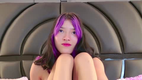 Snapshot of alliciakim chatting on 12, 1, 2025 Allicia online show from 12, 1, 2025