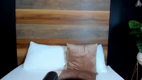 A L L I E online show from 25, 9, 2025