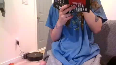Snapshot of alliebearx chatting on 25, 2, 2025 alliebearx online show from 25, 2, 2025