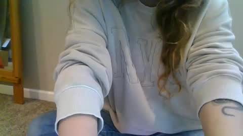 Snapshot of alliebearx chatting on 7, 10, 2025 alliebearx online show from 7, 10, 2025