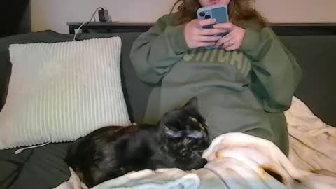 Snapshot of alliebearx chatting on 27, 5, 2026 alliebearx online show from 27, 5, 2026