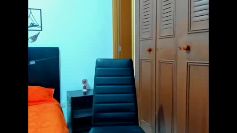 Snapshot of allison_21_ chatting on 23, 9, 2025 allison_21_ online show from 23, 9, 2025