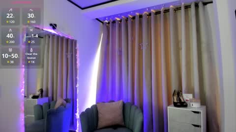Snapshot of allison_alahia chatting on 29, 12, 2024 Allison online show from 29, 12, 2024