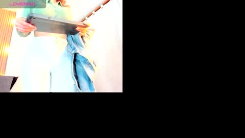 allison_fosther online show from 25, 11, 2025