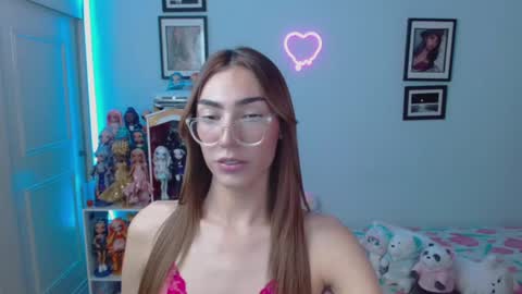 Snapshot of allisonblossom chatting on 29, 1, 2025   online show from 29, 1, 2025