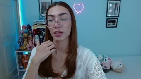 Snapshot of allisonblossom chatting on 5, 2, 2025   online show from 5, 2, 2025