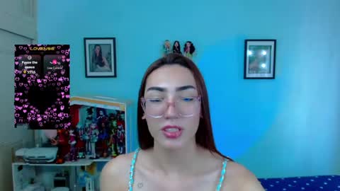 Snapshot of allisonblossom chatting on 27, 4, 2026 online show from 27, 4, 2026