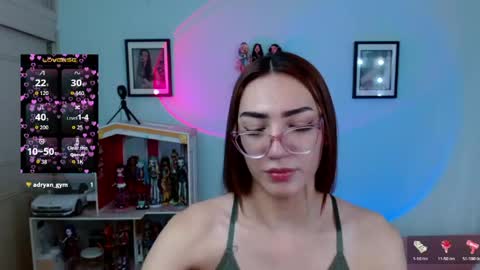 Snapshot of allisonblossom chatting on 15, 5, 2026 online show from 15, 5, 2026