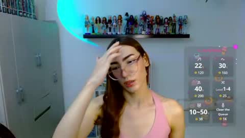 Snapshot of allisonblossom chatting on 12, 7, 2026 online show from 12, 7, 2026