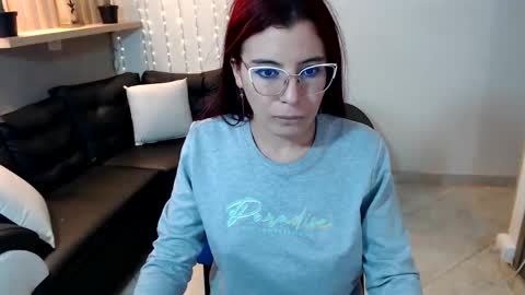 Snapshot of allisonlove_88 chatting on 15, 1, 2025 ALLISON online show from 15, 1, 2025