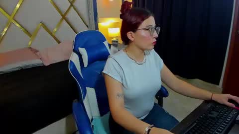 Snapshot of allisonlove_88 chatting on 16, 7, 2026 ALLISON online show from 16, 7, 2026