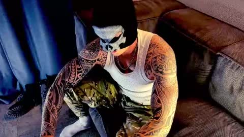 Justin online show from 4, 12, 2024