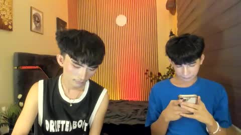 Snapshot of alluring_alpha chatting on 27, 10, 2025 kim and josh online show from 27, 10, 2025