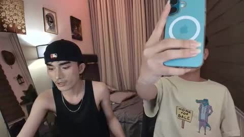 Snapshot of alluring_alpha chatting on 14, 12, 2025 kim and josh online show from 14, 12, 2025