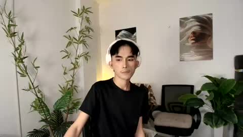 Snapshot of alluring_alpha chatting on 27, 6, 2026 kim and josh online show from 27, 6, 2026