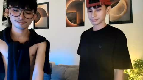 Snapshot of alluring_alpha chatting on 22, 7, 2026 kim and josh online show from 22, 7, 2026