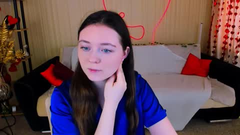 alluringeyess online show from 13, 3, 2026