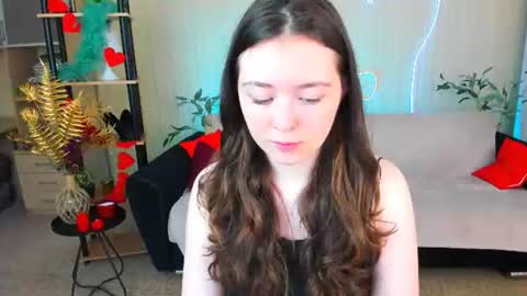 alluringeyess online show from 18, 7, 2026