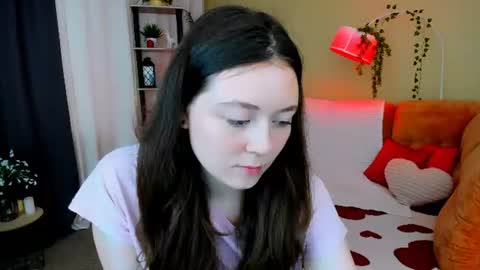 alluringeyess online show from 23, 7, 2026