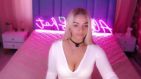 AlwaysHot online show from 4, 4, 2026