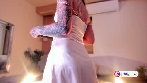 Ally  online show from 26, 9, 2025