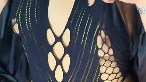 Snapshot of ally_riso chatting on 16, 5, 2026 Ally help me reach 100 satisfaid online show from 16, 5, 2026