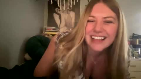 allyanalangel online show from 8, 1, 2025