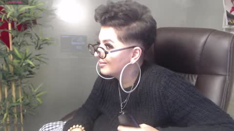         online show from 19, 12, 2024