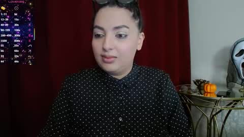         online show from 18, 10, 2025