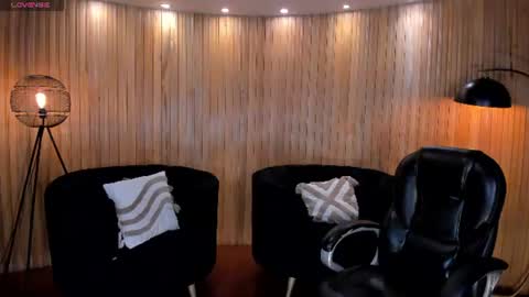 Snapshot of allyjensen chatting on 13, 6, 2026 Alisson online show from 13, 6, 2026