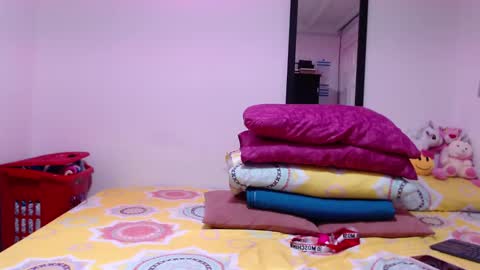 Allysonstonnes online show from 29, 11, 2025