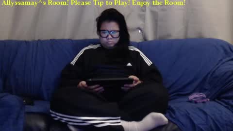 Allyssamay online show from 7, 2, 2025