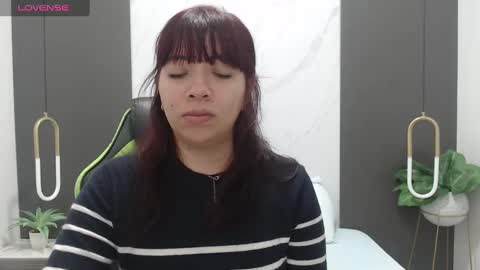 ALMA FENIX  online show from 7, 3, 2025