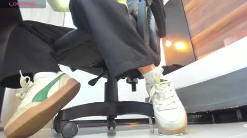 ALMA FENIX  online show from 18, 9, 2025