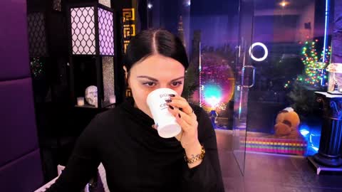 Alma online show from 6, 2, 2025