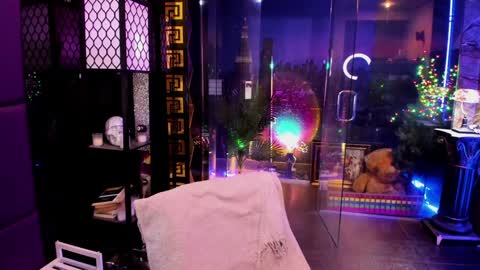 Alma online show from 4, 10, 2025