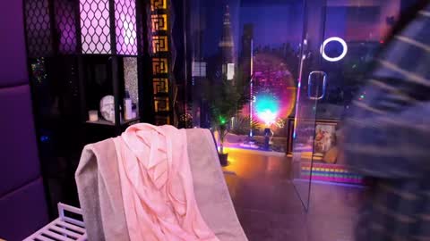 Alma online show from 19, 11, 2025