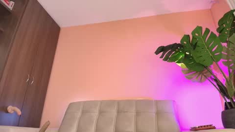 Alma Castillo online show from 30, 10, 2025