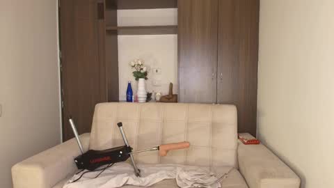 Alma Castillo online show from 8, 3, 2026