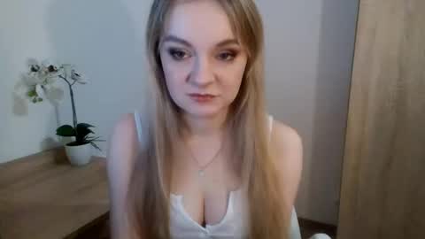 Snapshot of almanature chatting on 6, 1, 2025 AlmaNature online show from 6, 1, 2025