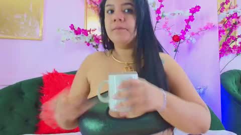 ALMENDRAEVANS online show from 22, 11, 2025