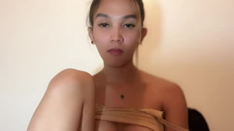 larah online show from 5, 10, 2025