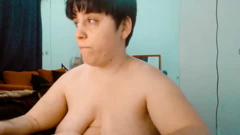 Almond online show from 21, 11, 2025