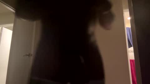 almost10ish online show from 19, 4, 2026