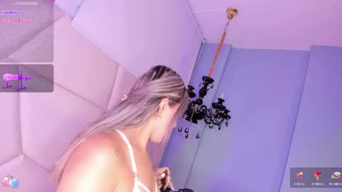 ALONDRAMILF online show from 2, 12, 2024