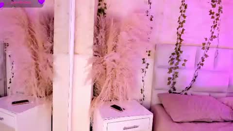 ALONDRA CUTE online show from 8, 7, 2026