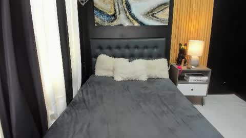 Alondra online show from 9, 2, 2026