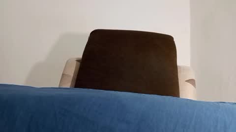 Snapshot of alotofcream chatting on 4, 12, 2024 alotofcream4u online show from 4, 12, 2024